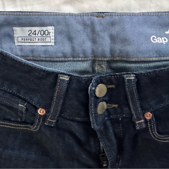 Gap 1969 Women's Dark Blue Jeans - Perfect Boot - Picture 4 of 5